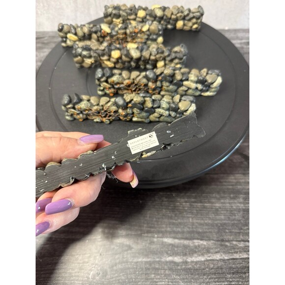 Dept 56 Fieldstone Wall - Picture 4 of 5